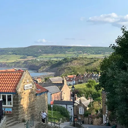 The Flask Inn, Fylingdales, Whitby 3* Fylingdales
