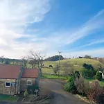 The Flask Inn, Fylingdales, Whitby 3*